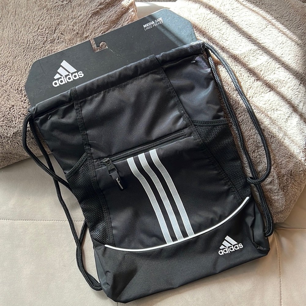 NWT Adidas media safe lined pocket bag